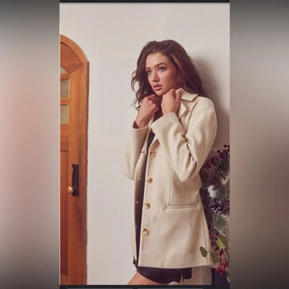 Backyard Roses Camden Coat - Picture 6 of 8